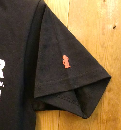 134R T-Shirts SAKANA Black