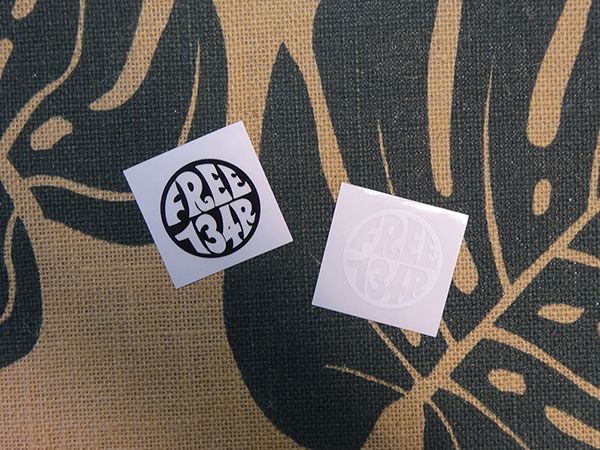 134R Circle Logo sticker S #134R-ST023001S