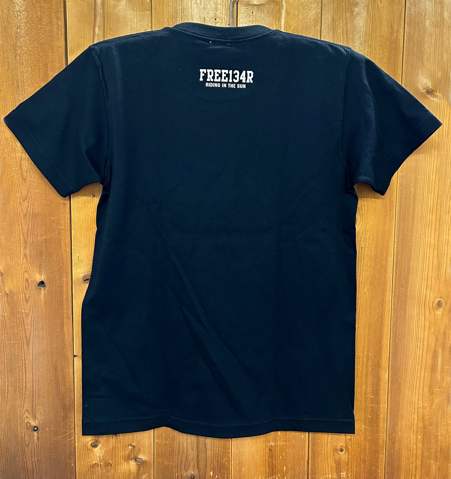 SALE 134R T-Shirts surf girl BK