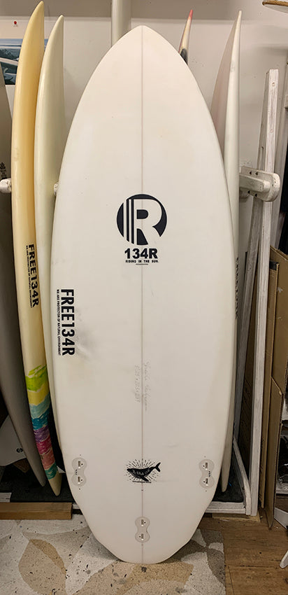134R surfboard The Whale525