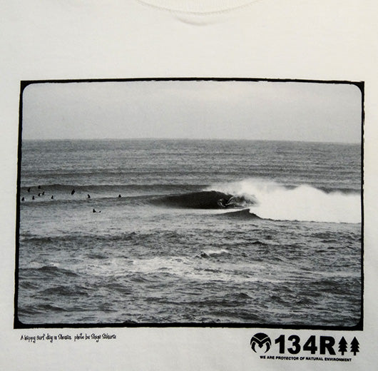 134R T-Shirts Happy Surf Day The reef